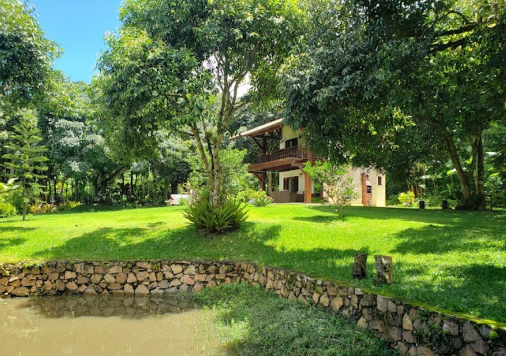 Chale Suico Villa Гуарамиранга Екстериор снимка